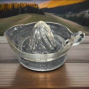VTG 1930's Hazel Atlas Clear Depression Glass Criss-Cross Reamer Juicer, Handle